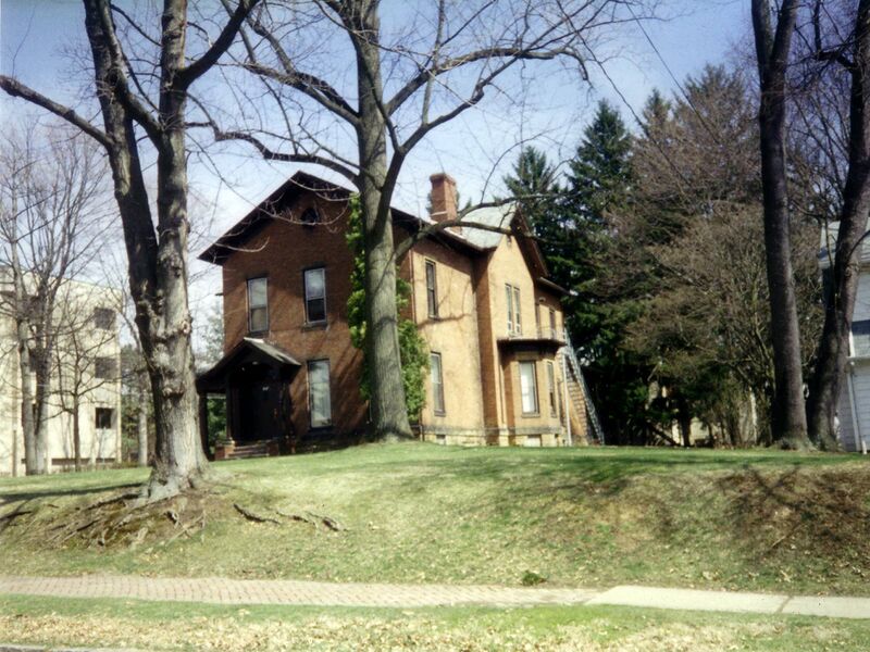 File:847-CollegeAve.JPG