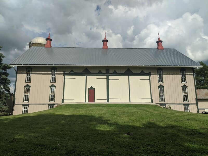 File:DeerLickFarm-c1896BarnOpt.jpg