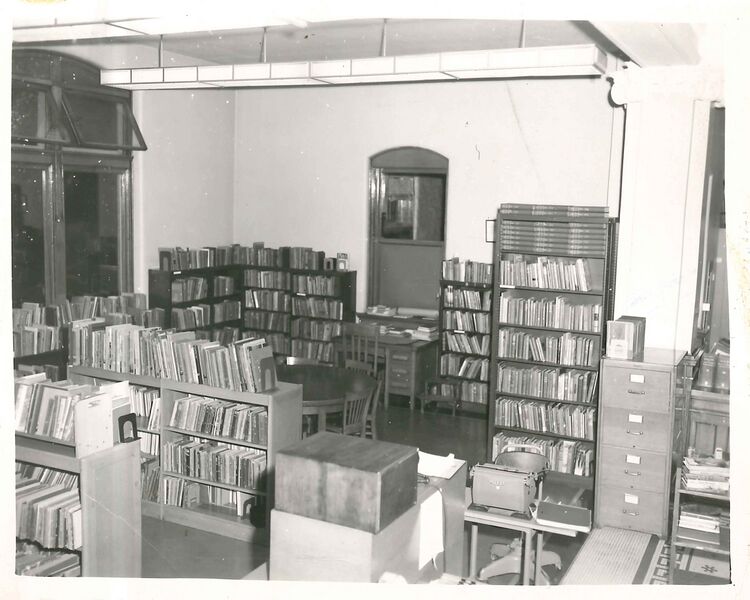 File:Interior photo 0001a.jpg