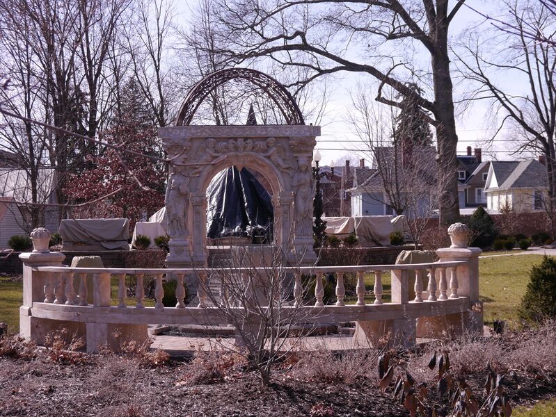 File:NBeverSt-MarbleGarden.jpg