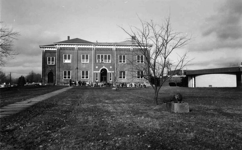 File:WestSalemElemSchoolBldg.jpg